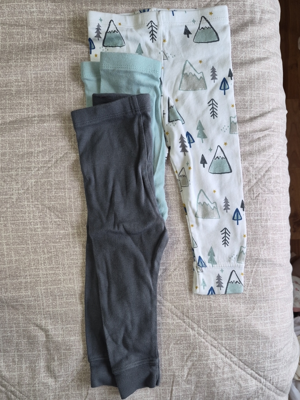cloud island Mountain Print & Solid Leggings Set - White, Light Teal & Gray